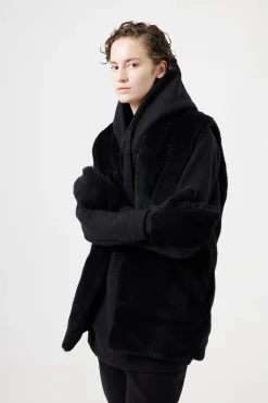 Alpaca Mitten 640, Black