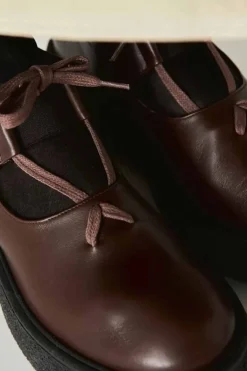 Bancal Shoes, Mahogany