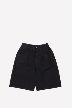 Bermuda Shorts, Black