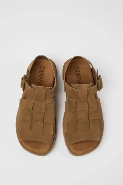 Brutus Sandale Crater, Sand