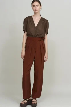 Buckle Pant, Bordeaux