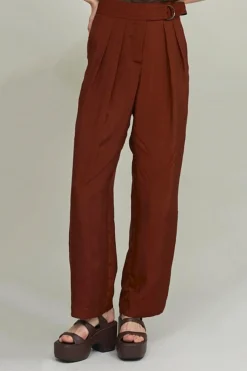Buckle Pant, Bordeaux