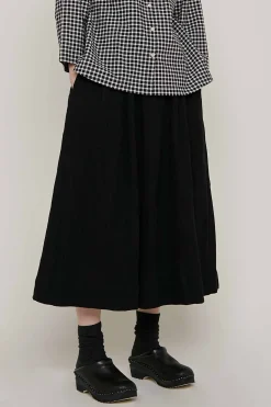 Crinkled Pull On Skirt, Black