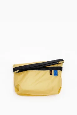 Fold Pouch M, Cesium Yellow