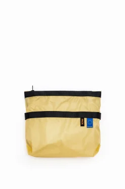 Fold Pouch M, Cesium Yellow