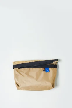 Fold Pouch M, Hydrogen Beige