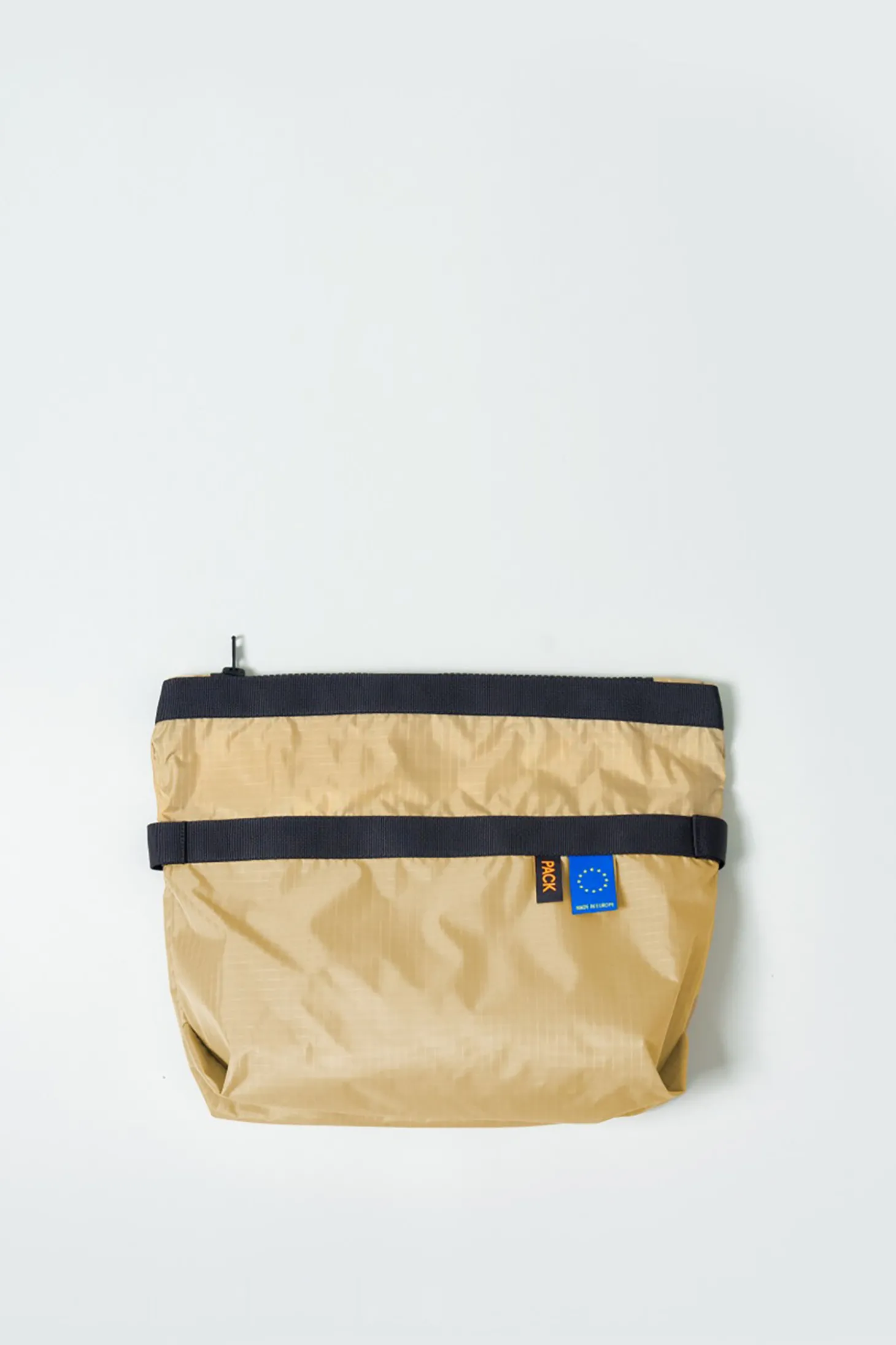 Fold Pouch M, Hydrogen Beige