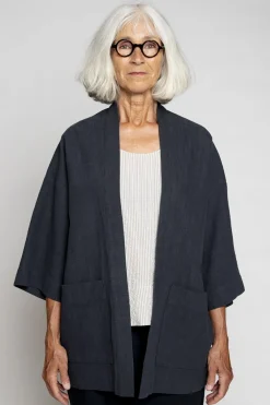 Jeanne Kimono, Black