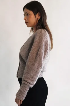 Lara Cardigan, Havana