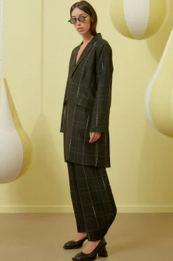 Mail Pants, Black Letters