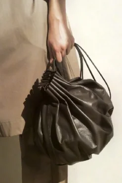 Pleated Balloon Bag 246, Black