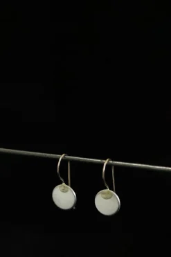 Shell Ear, Silver Discs/Gold Wire