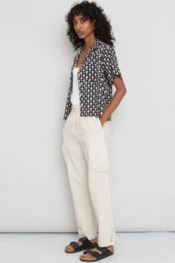 Soft Collar Shirt SS, Black Spade